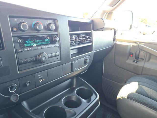Used 2025 GMC Savana 2500 w/ Driver Convenience Package RWD image 21