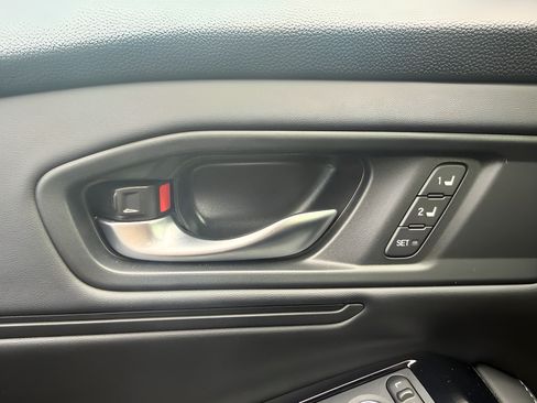 Used 2024 Honda Accord Touring image 26