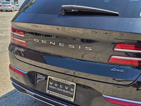 Used 2025 Genesis GV80 2.5T Standard AWD/4WD image 15
