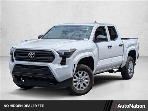 Used 2025 Toyota Tacoma SR RWD image 1