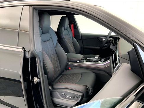 New 2026 Audi SQ8 Prestige AWD/4WD image 11