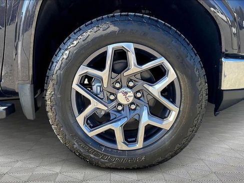 New 2026 GMC Sierra 1500 SLT w/ SLT Premium Plus Package image 13