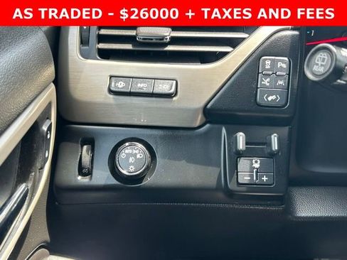 Used 2018 GMC Yukon Denali w/ Denali Ultimate Package RWD image 22