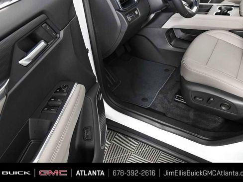 New 2026 GMC Acadia Elevation w/ Elevation Premium Package FWD image 8