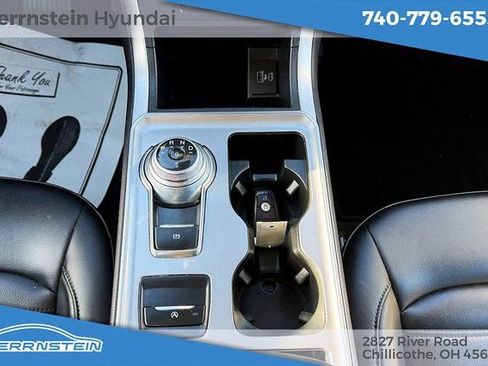 Used 2023 Ford Edge SEL image 11