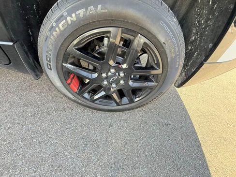 Used 2023 Chevrolet Traverse Premier w/ Redline Edition image 14