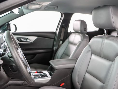 Used 2022 Chevrolet Blazer LT FWD image 23