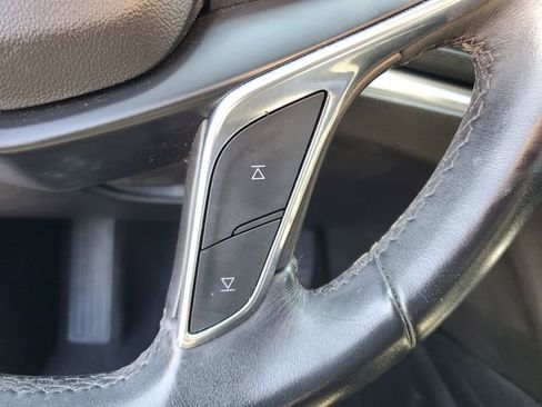 Used 2022 Cadillac XT5 Luxury image 31