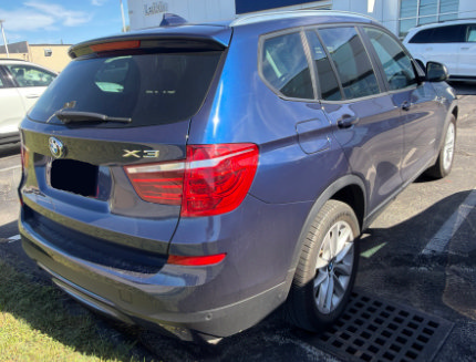 Used 2017 BMW X3 xDrive28i AWD/4WD image 3