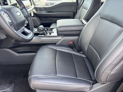 Used 2025 Ford F150 Lariat w/ Equipment Group 502A High image 19