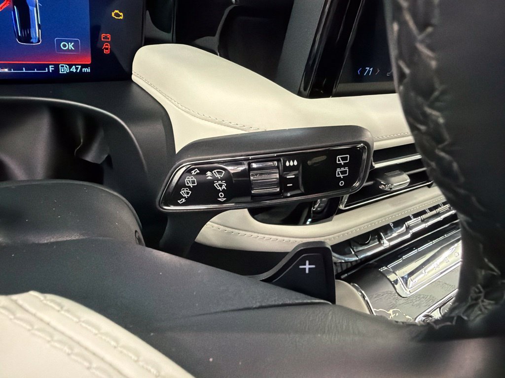New 2027 Lincoln Aviator Black Label w/ Jet Appearance Package AWD/4WD image 20