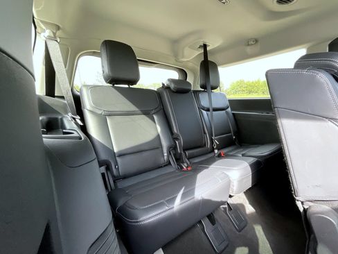 Used 2025 Ford Expedition Max Platinum AWD/4WD image 21