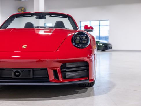 Used 2026 Porsche 911 Carrera S RWD image 21