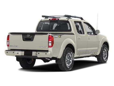 Used 2016 Nissan Frontier PRO-4X AWD/4WD image 2