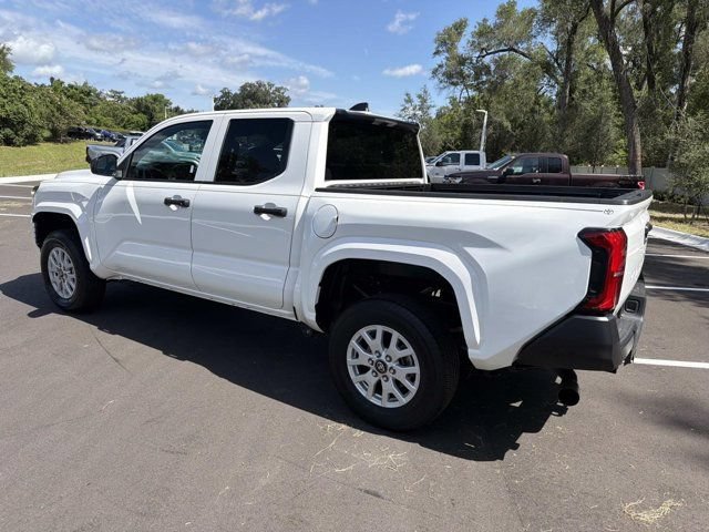 Used 2024 Toyota Tacoma SR RWD image 4