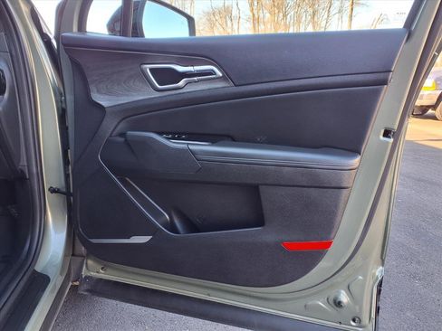 Used 2024 Kia Sportage X-Line w/ X-Line Premium Package image 12