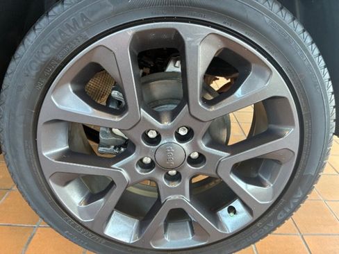 Used 2019 Jeep Compass High Altitude AWD/4WD image 35