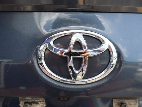 Used 2019 Toyota Corolla SE FWD image 32