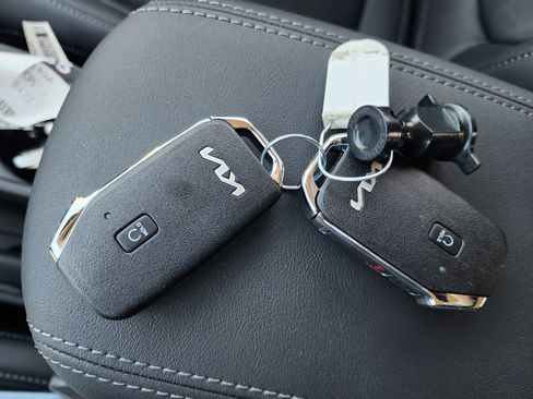 New 2026 Kia Seltos EX image 24