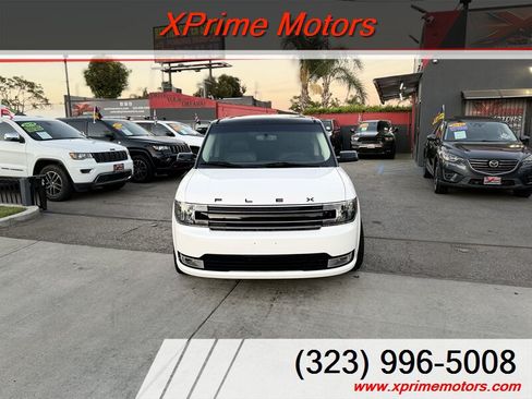 Used 2017 Ford Flex SEL w/ Equipment Group 202A FWD image 2