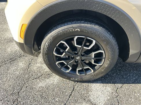 Used 2024 Hyundai Santa Cruz SEL image 12