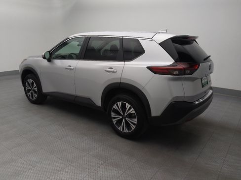 Used 2023 Nissan Rogue SV AWD/4WD image 3