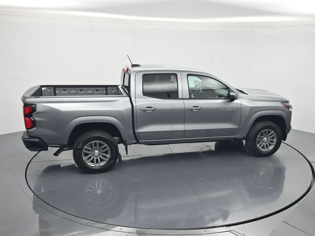Certified 2026 Chevrolet Colorado LT w/ LT Convenience Package RWD image 32