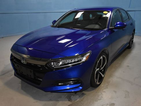 Used 2018 Honda Accord Sport image 23