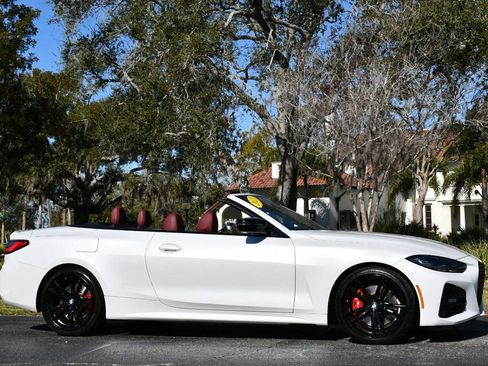 Used 2022 BMW 430i Convertible w/ M Sport Package image 8