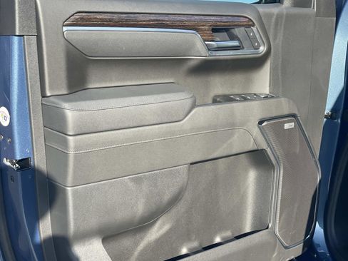 New 2026 GMC Sierra 1500 Elevation w/ Preferred Package image 21