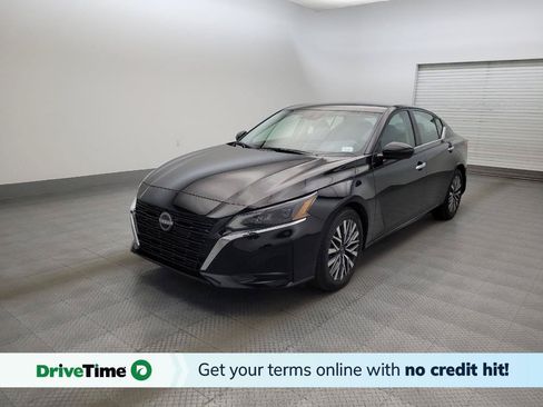 Used 2023 Nissan Altima 2.5 SV FWD image 1