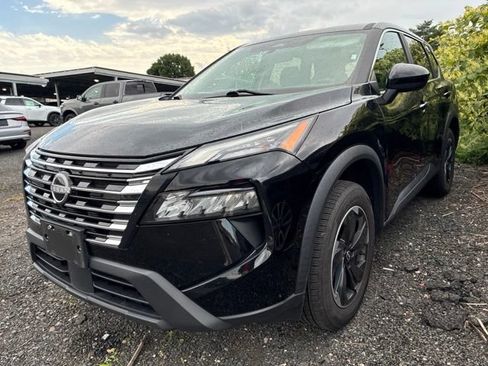 Certified 2024 Nissan Rogue SV AWD/4WD image 1
