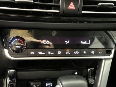 Used 2022 Kia Seltos SX image 23