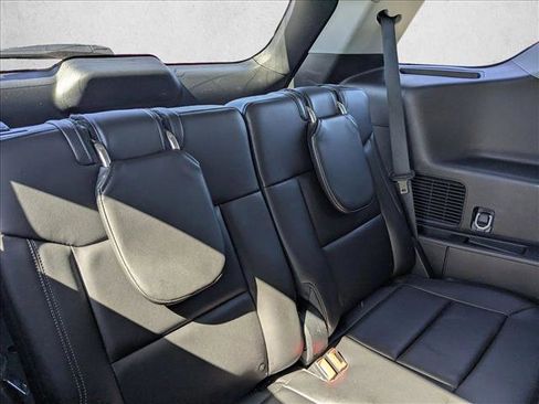 Used 2023 Ford Explorer XLT w/ Equipment Group 202A image 20