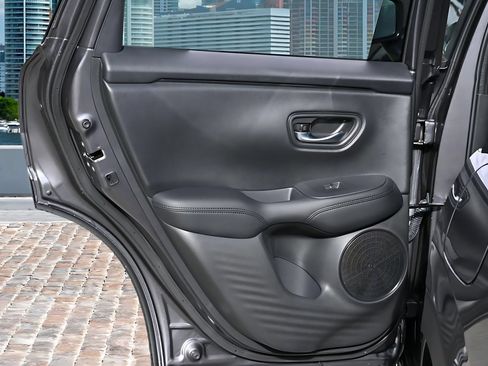 New 2027 Honda HR-V LX image 11