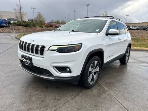 Used 2019 Jeep Cherokee Limited AWD/4WD image 3