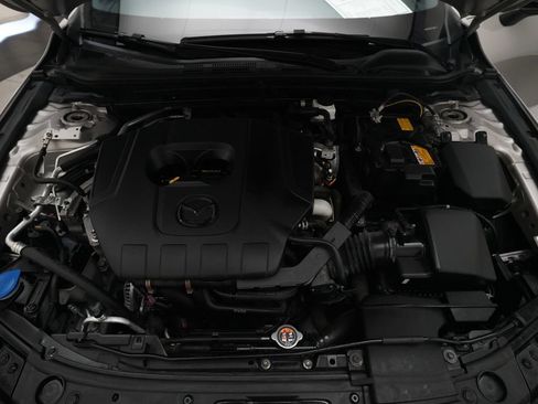 Certified 2024 MAZDA MAZDA3 s FWD image 3