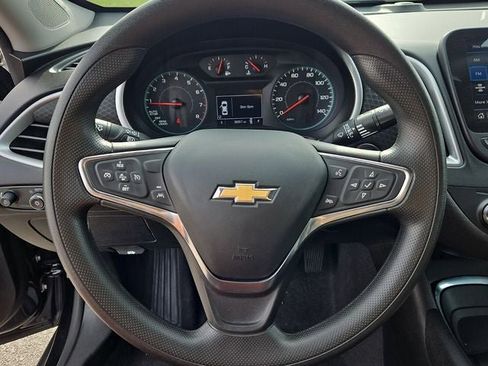 Used 2024 Chevrolet Malibu LT image 28