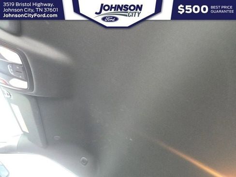 Used 2024 RAM 3500 Big Horn w/ Night Edition AWD/4WD image 19