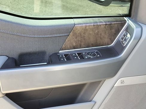 Used 2023 Ford F150 Lariat w/ FX4 Off-Road Package image 15