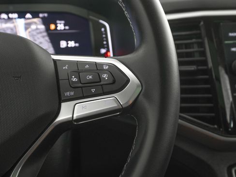 Used 2022 Volkswagen Atlas SEL image 21