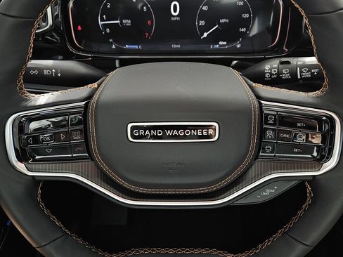 New 2026 Jeep Grand Wagoneer L Summit AWD/4WD image 23