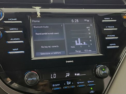 Used 2020 Toyota Camry SE FWD image 27