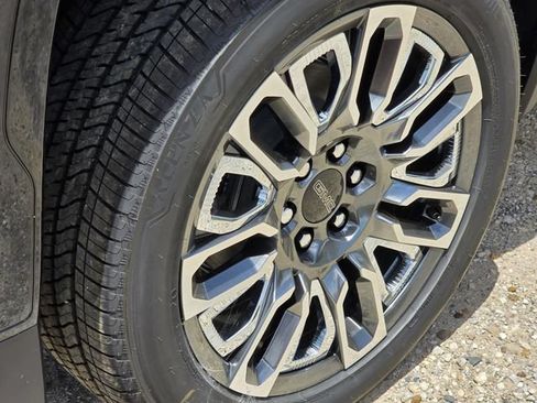 New 2026 GMC Sierra 1500 Denali Ultimate AWD/4WD image 6