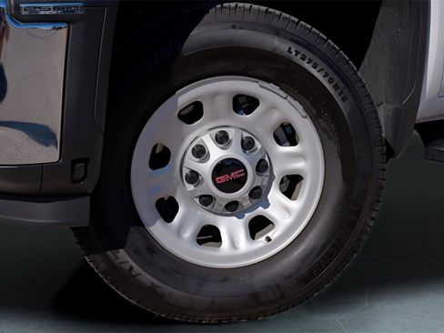 Certified 2024 GMC Sierra 2500 Pro image 30