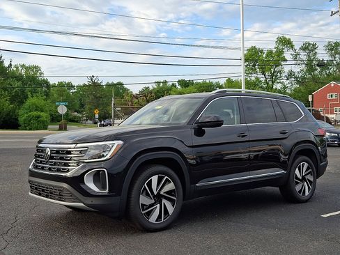 New 2026 Volkswagen Atlas SEL AWD/4WD image 2
