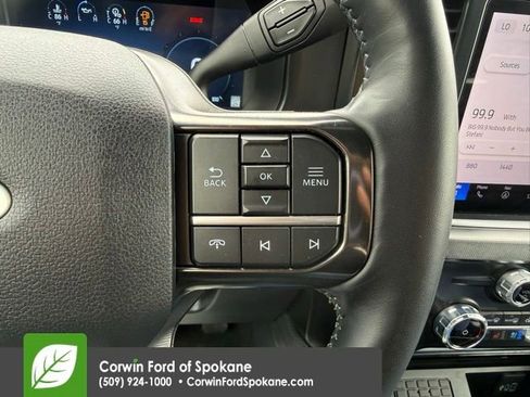 Certified 2026 Ford F450 Platinum w/ FX4 Off-Road Package AWD/4WD image 24