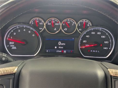 Used 2021 Chevrolet Silverado 1500 LT Trail Boss w/ Convenience Package II image 18