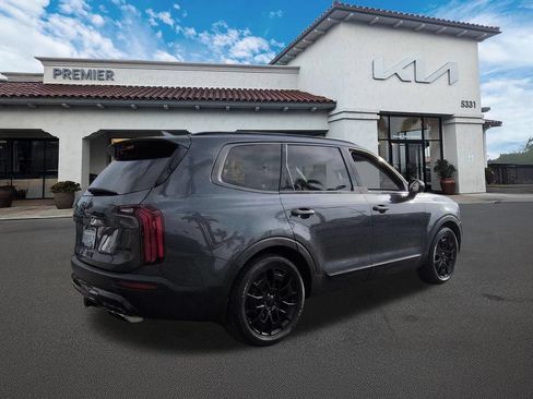 Used 2021 Kia Telluride SX w/ SX Prestige Package AWD/4WD image 8