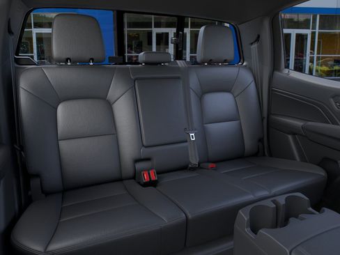 New 2025 Chevrolet Colorado LT w/ LT Convenience Package image 34